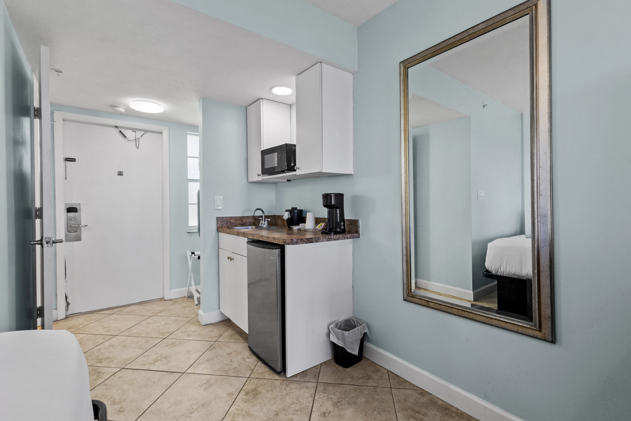 Room 18b