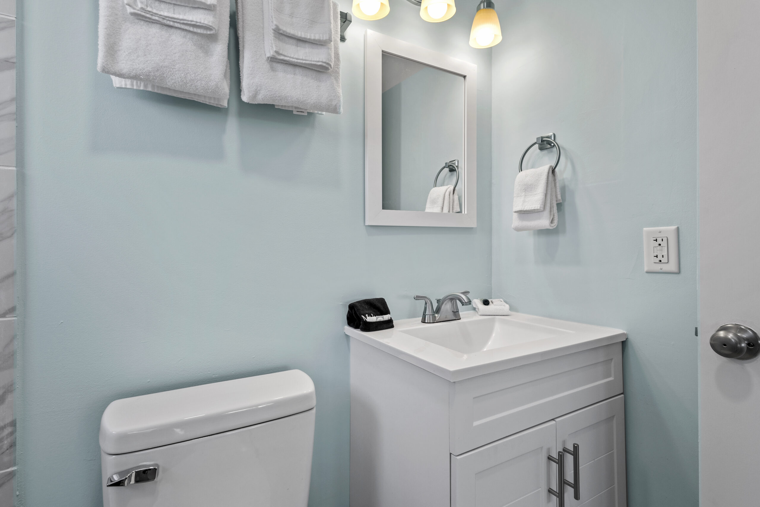 room 1, Bathroom 3