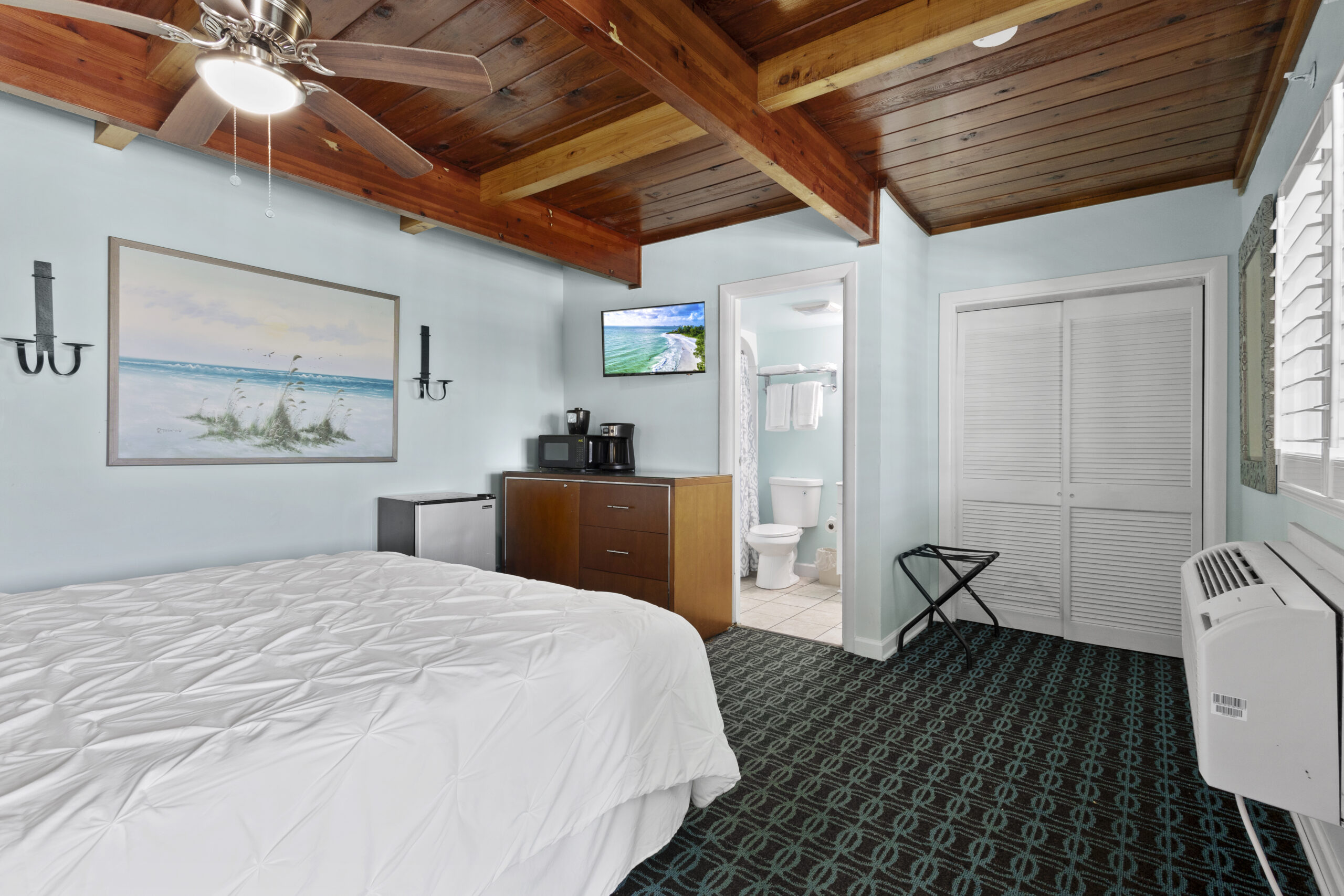 5, Room